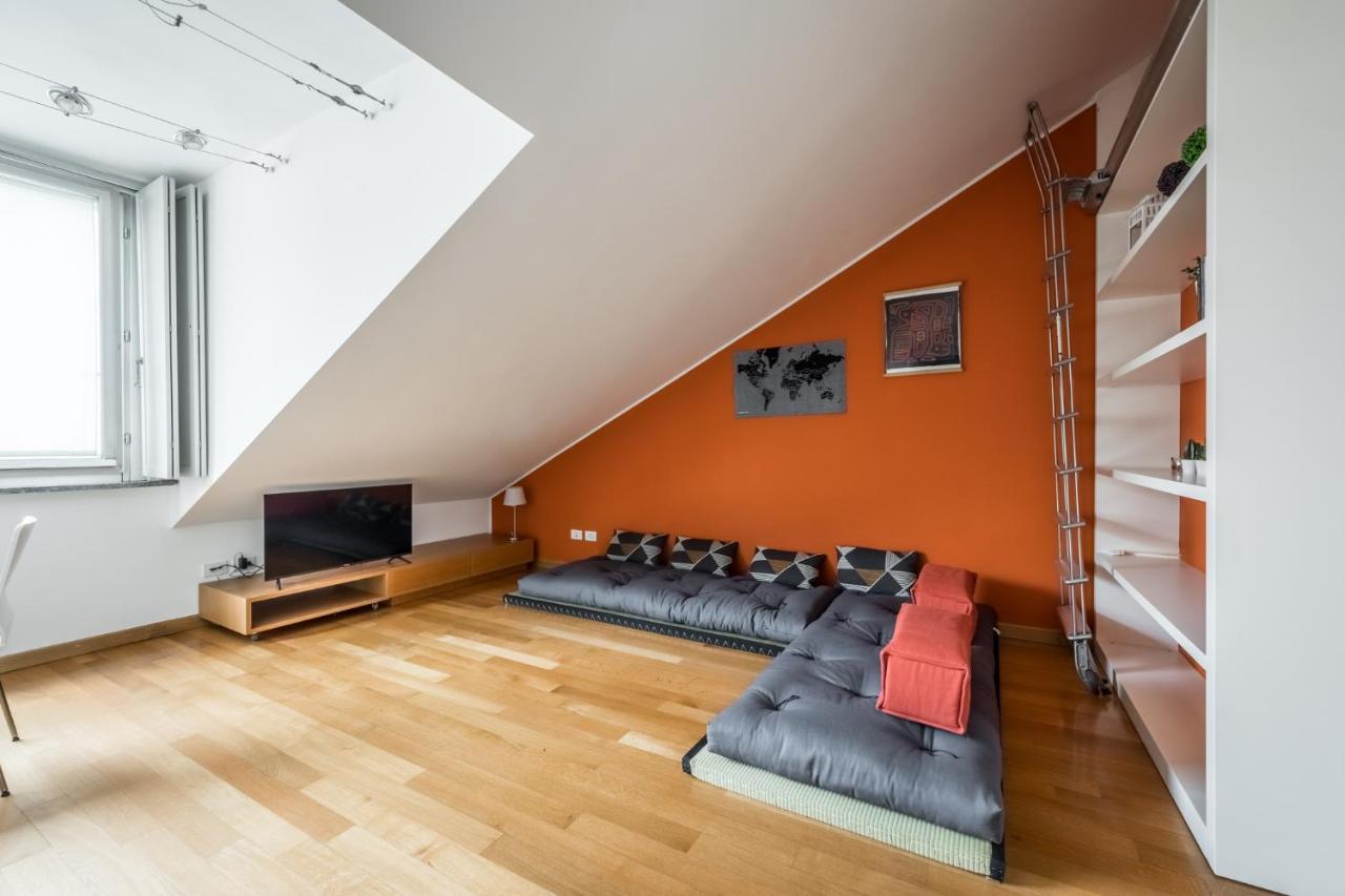 The Orange Attic - Navigli Area Apartman Milánó Kültér fotó